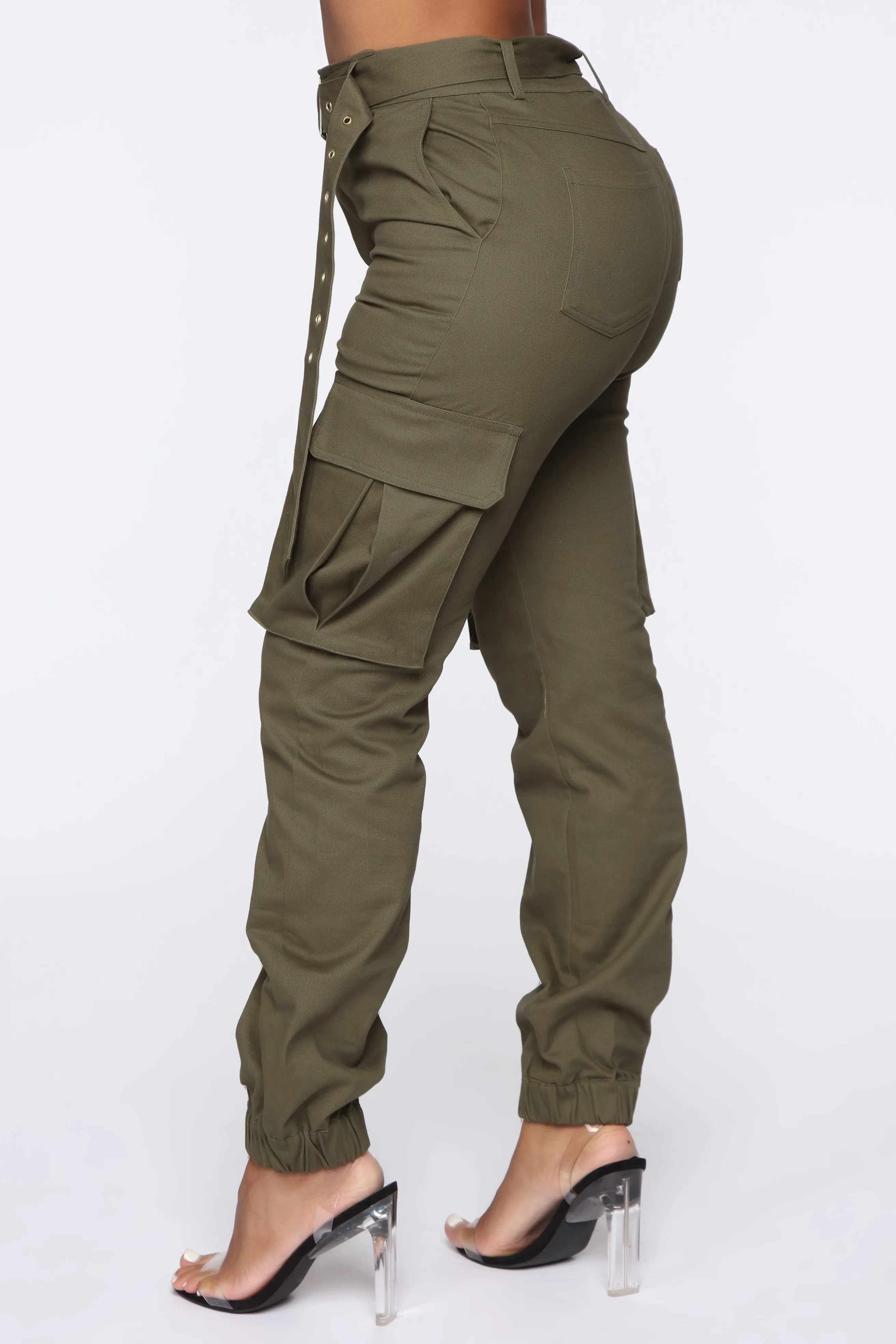 Belt It Out Cargo Joggers - Olive