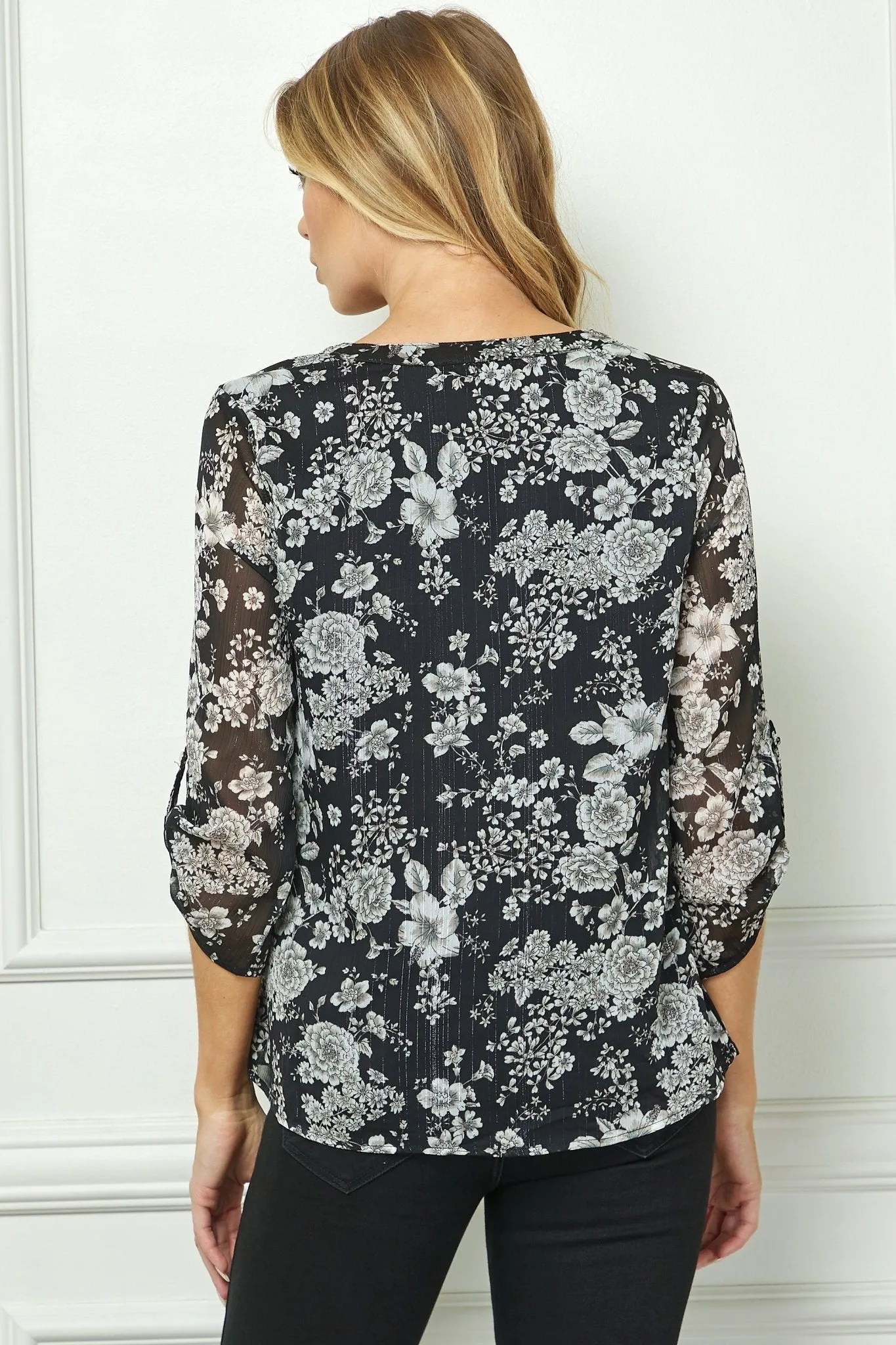 Black & Gray Floral 3/4 Sleeve Popover