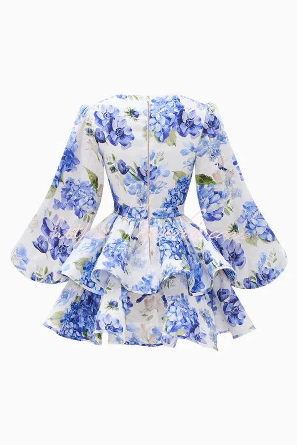 Feminine and Sexy Floral Print Deep V-neck Balloon Sleeve Tiered Mini Dress