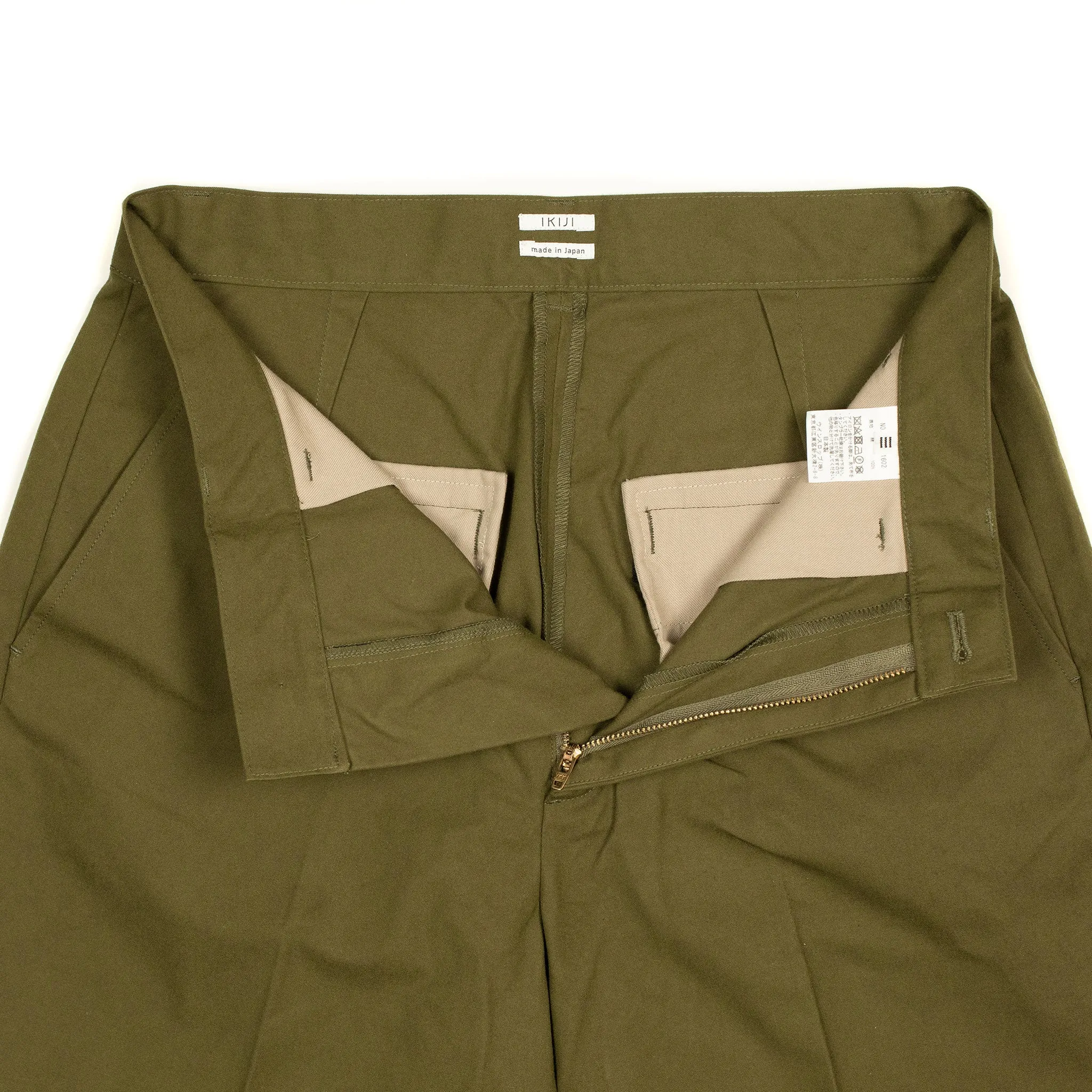 Flat front chinos in olive crisp high density cotton