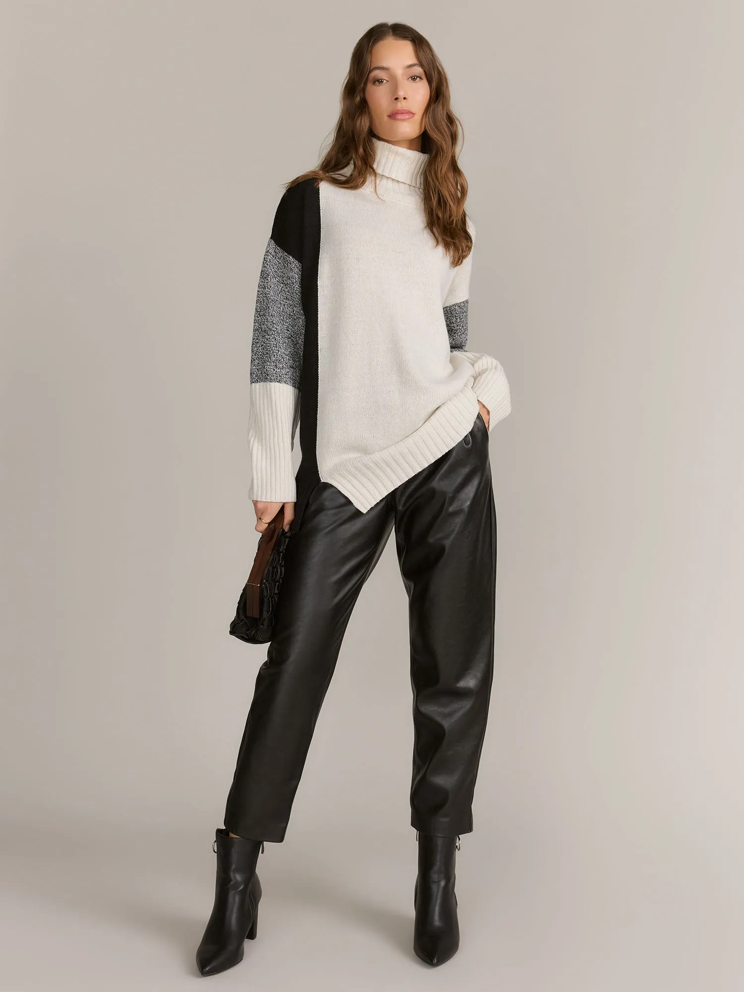 Gilli Long Sleeve Colorblock Knit Pullover - Brands We Love