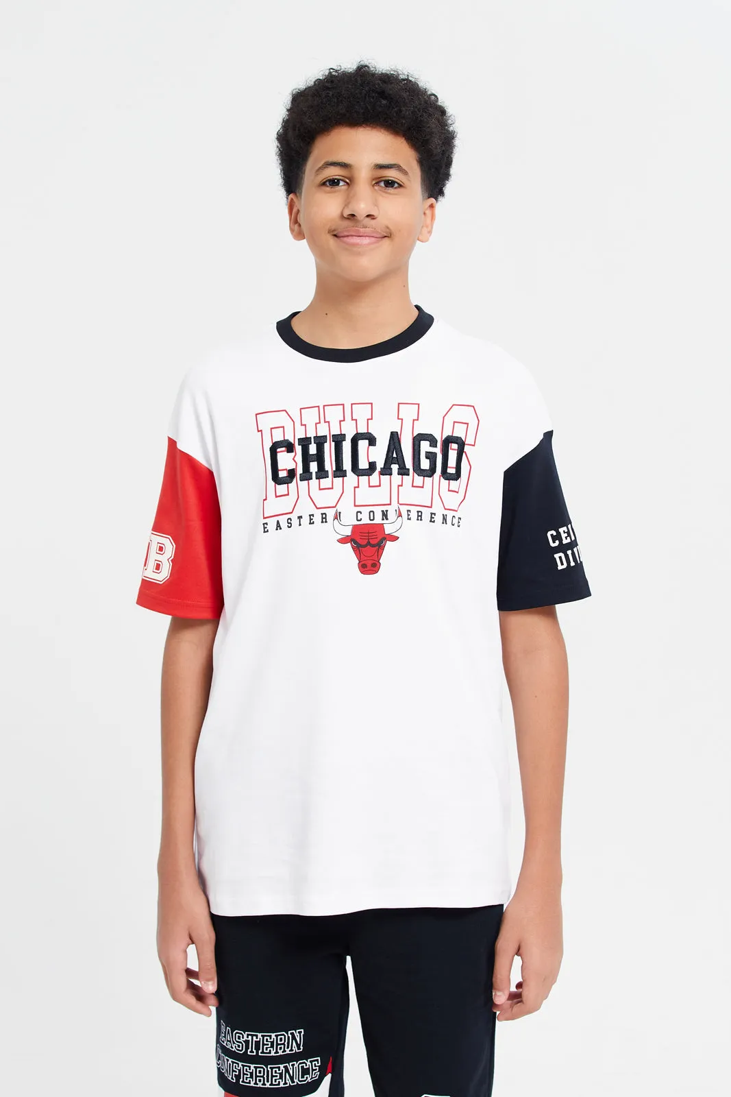 Senior Boys White Chicago Bulls Cut And Sew T-Shirt