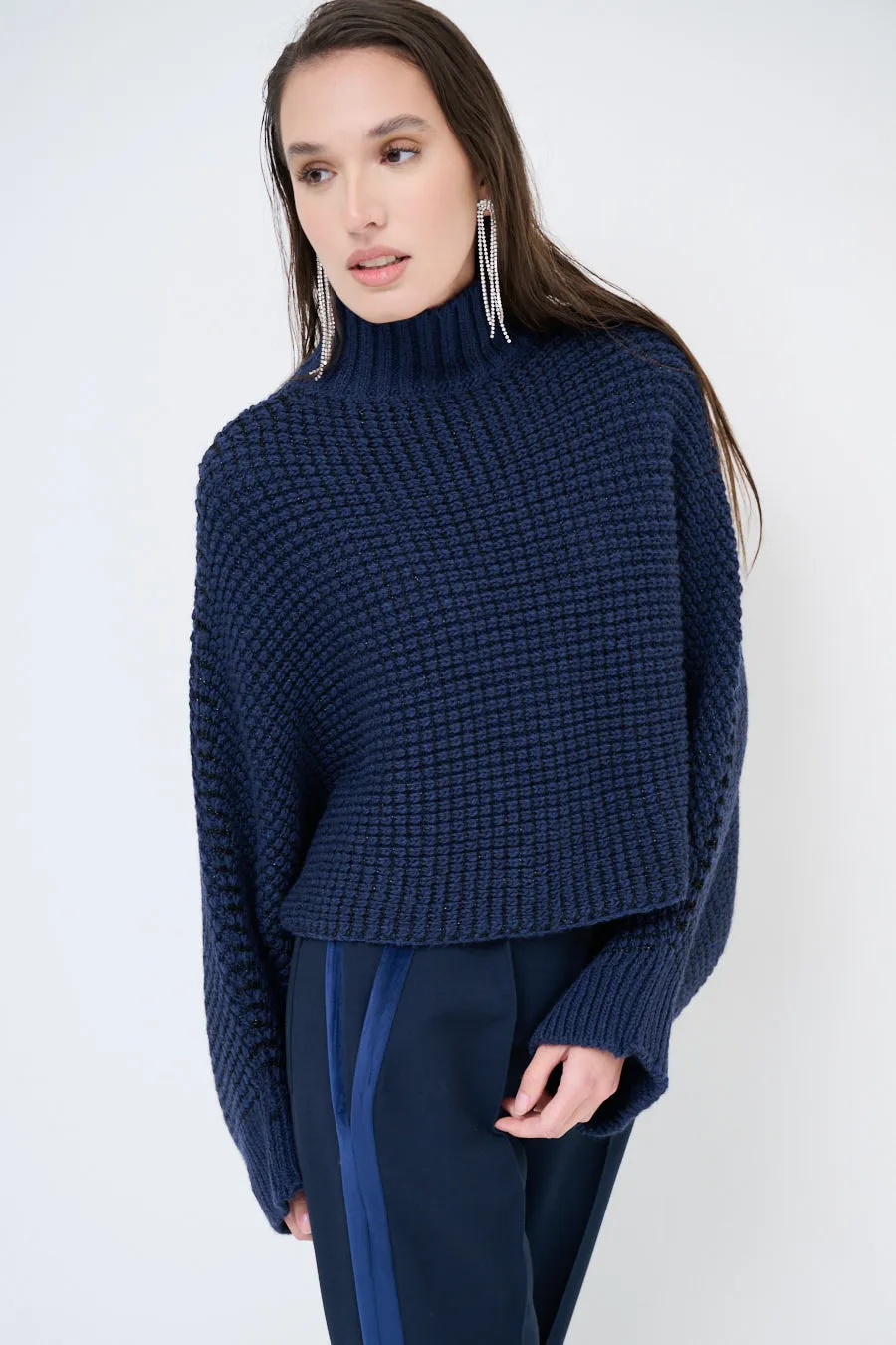 Textured turtleneck knit sweater wholesale