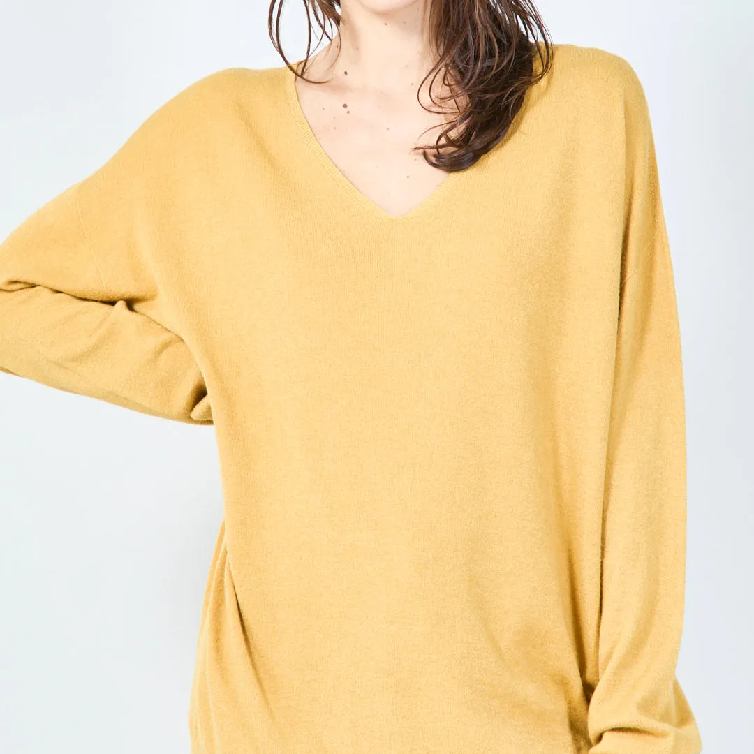 V-neck relaxed knit sweater wholesale