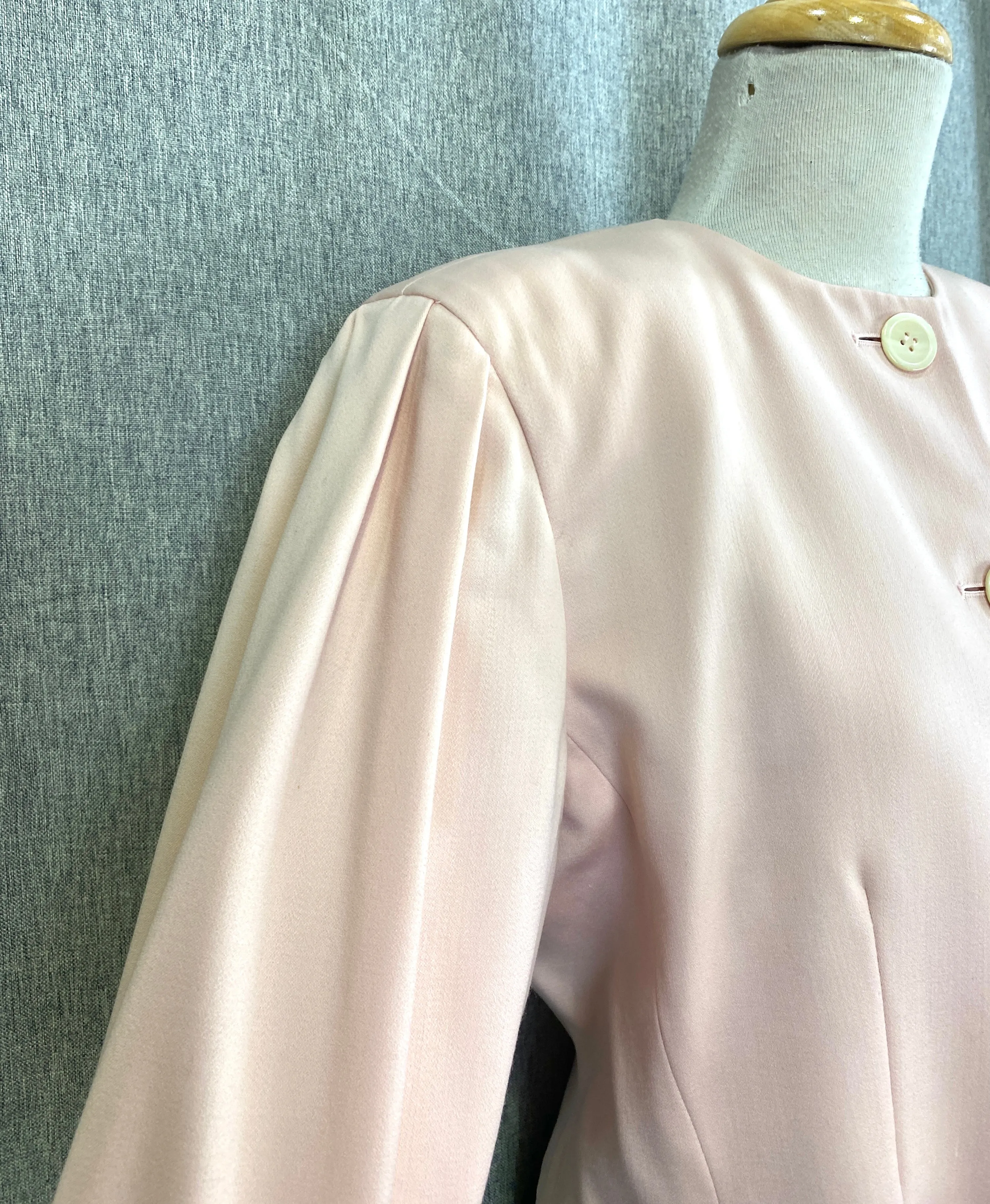 Vintage 1980s Perry Ellis Pink Wool Bolero Style Jacket, B38"