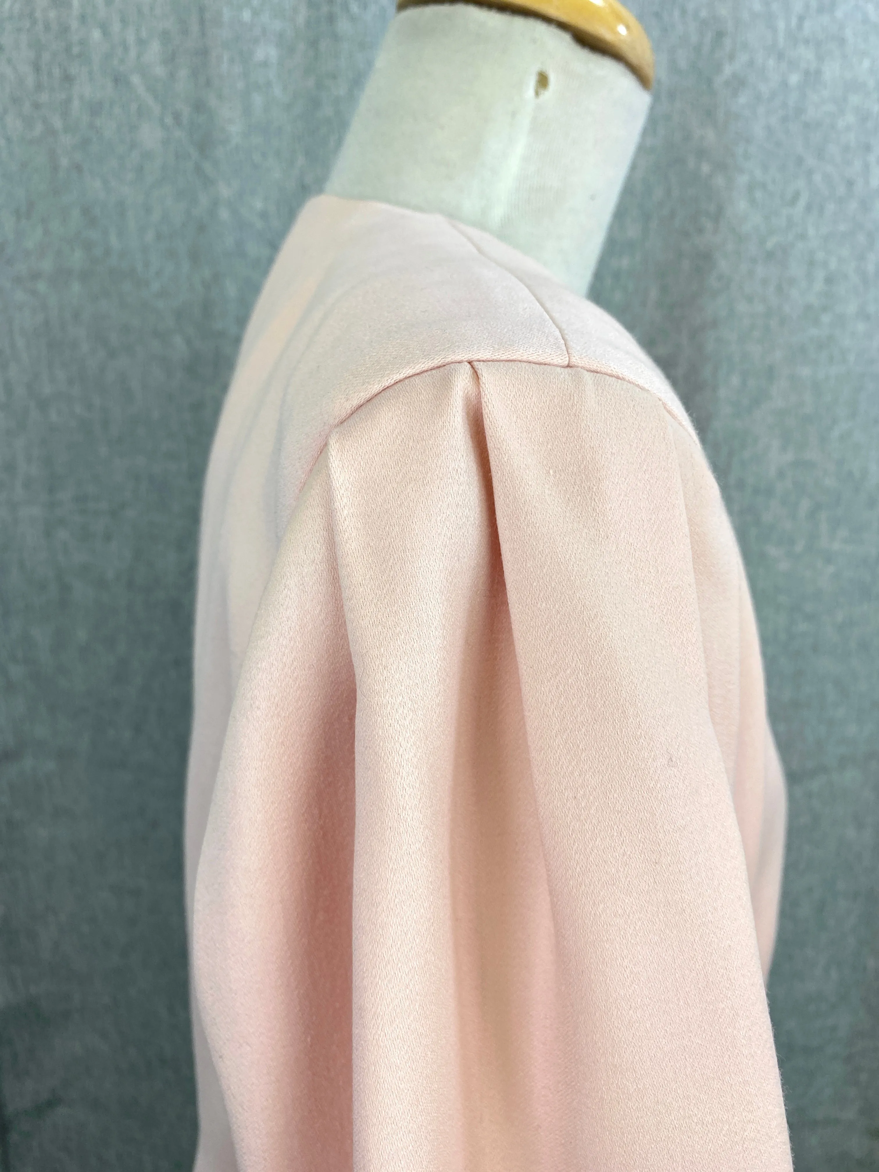 Vintage 1980s Perry Ellis Pink Wool Bolero Style Jacket, B38"